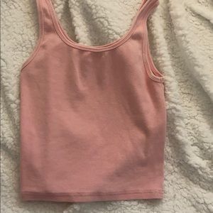 pink tank top